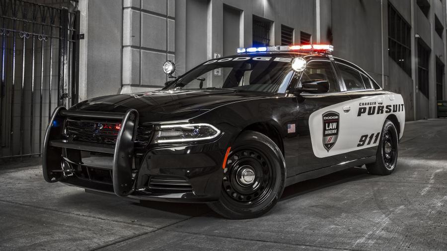  Dodge Charger Pursuit 2017 года  (фото 1 из 13)